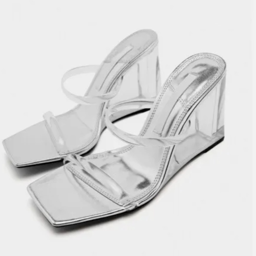 ZARA CLEAR ACRYLIC WEDGE SANDALS. BNWOT